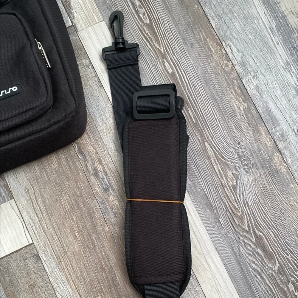 Black Laptop Bag with Durable Material and Professional Design